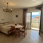 Haus Lucija Baska (Krk)