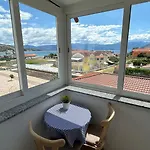 krevet i doručak Haus Lucija 3*