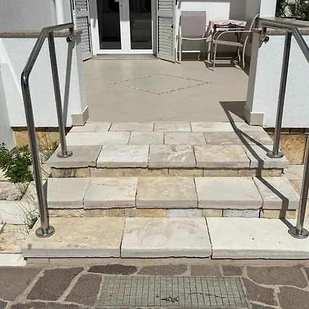 Haus Lucija 3*