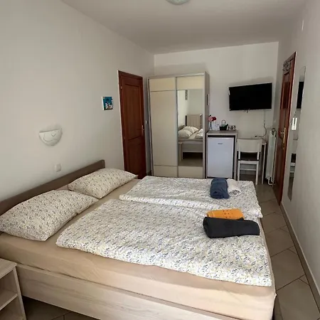 Haus Lucija 3*