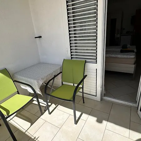 Haus Lucija Bed & Breakfast