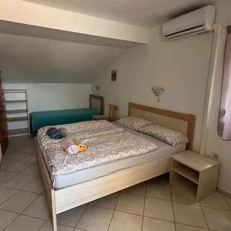 Haus Lucija Bed & Breakfast Baška