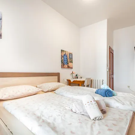 Bed and Breakfast Haus Lucija Baška