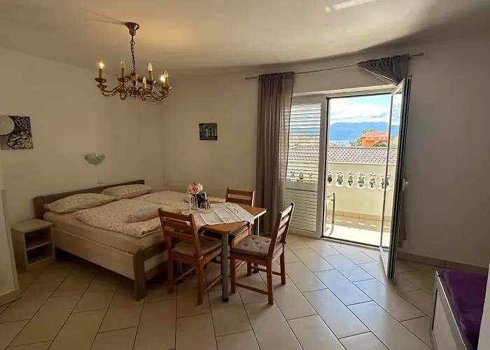 Haus Lucija Baška