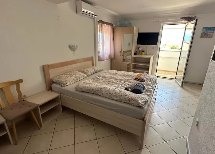 Haus Lucija 3*