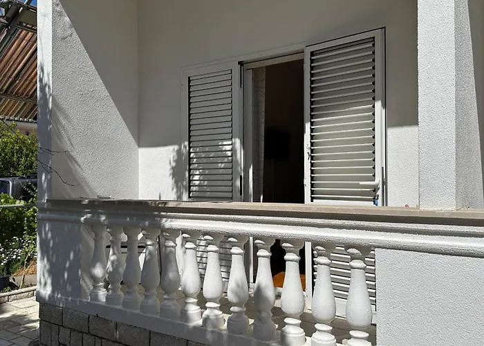 Bed & Breakfast Haus Lucija Baška