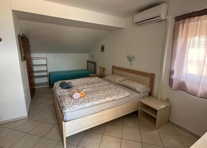 Haus Lucija Bed & Breakfast Baška