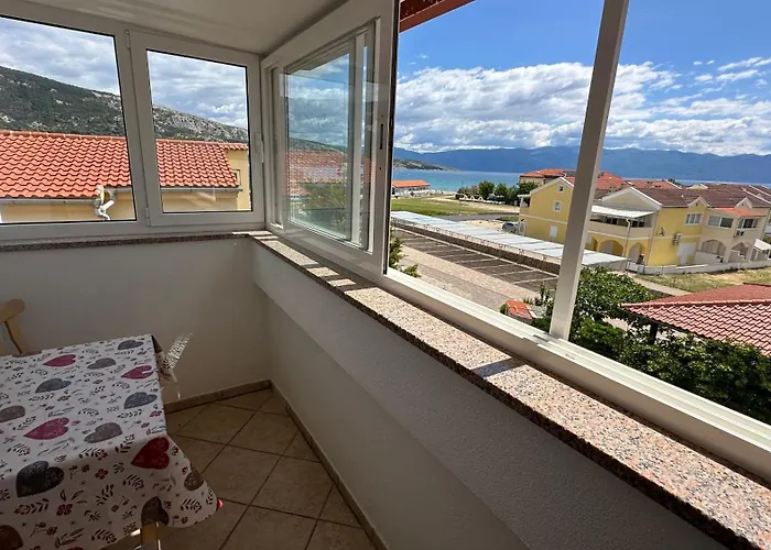 Haus Lucija Bed & Breakfast